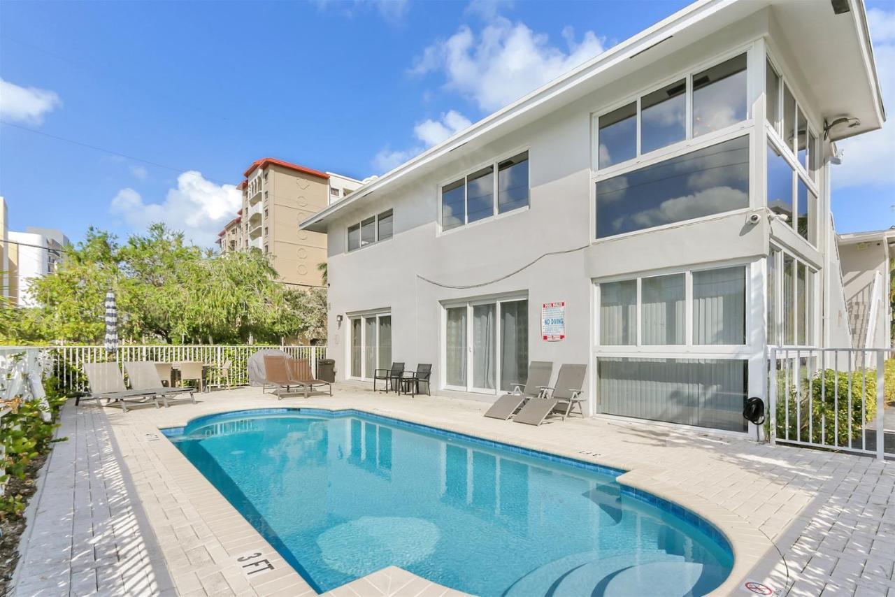 شقة Sunny Pompano Beach With Pool Access المظهر الخارجي الصورة